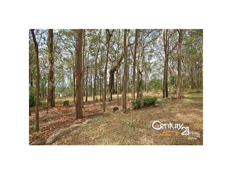 9 Spotted Gum Lane, Cashmere QLD 4500