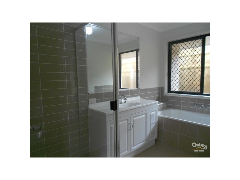 50 Solomon Parade, Warner QLD 4500