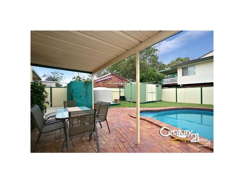 1 Grenadier Street, Bray Park QLD 4500