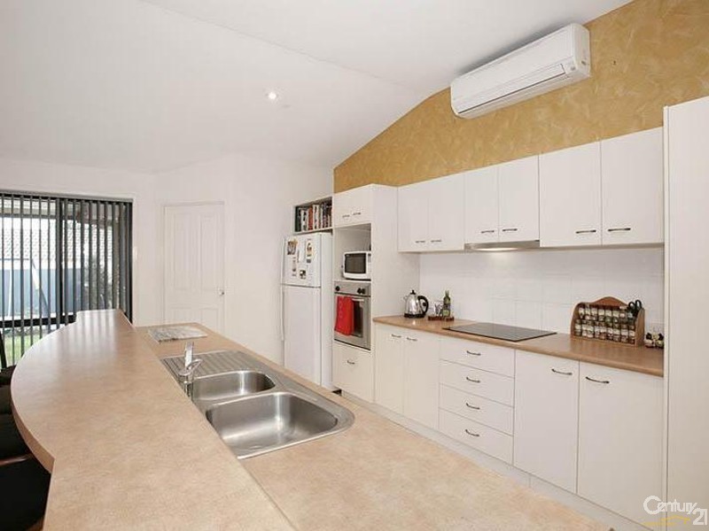 45 Gum Street, Warner QLD 4500