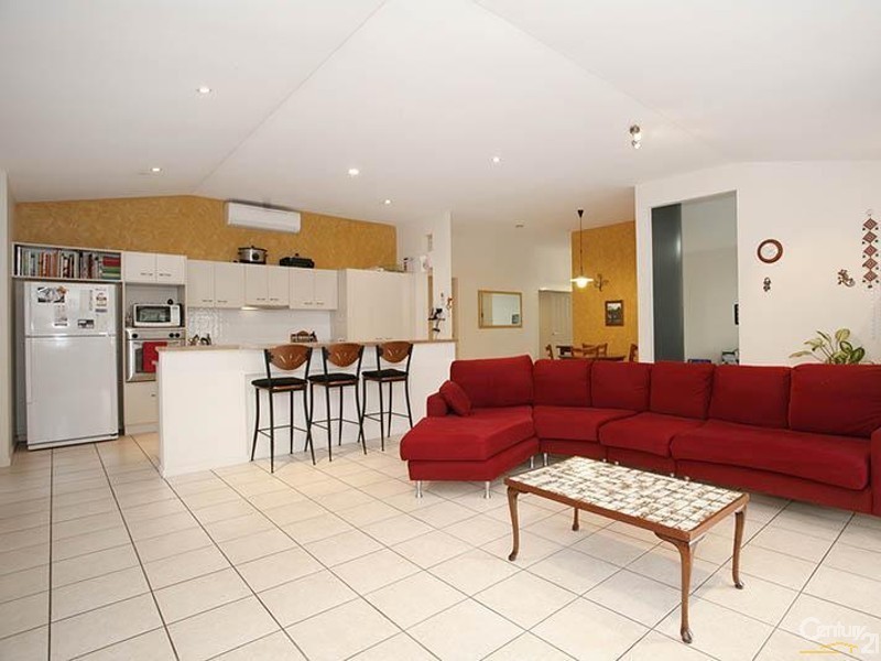 45 Gum Street, Warner QLD 4500