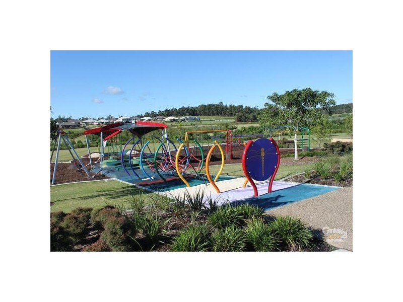 9 Cootharaba Crescent, Warner QLD 4500