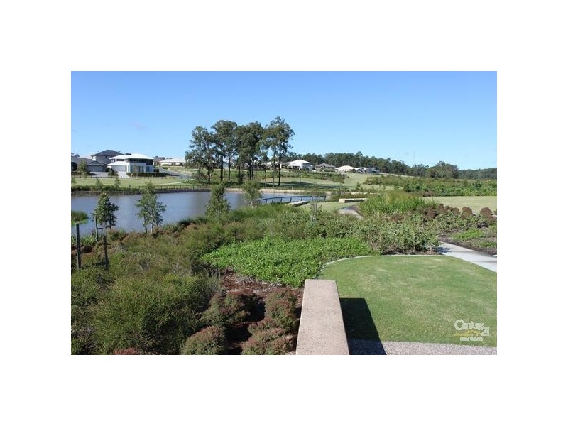 9 Cootharaba Crescent, Warner QLD 4500