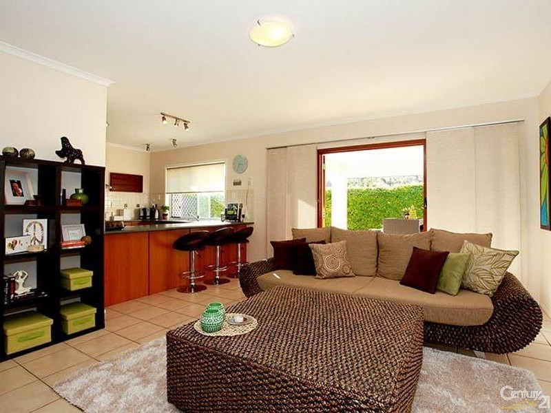 18 Laceflower Crescent, Eatons Hill QLD 4037