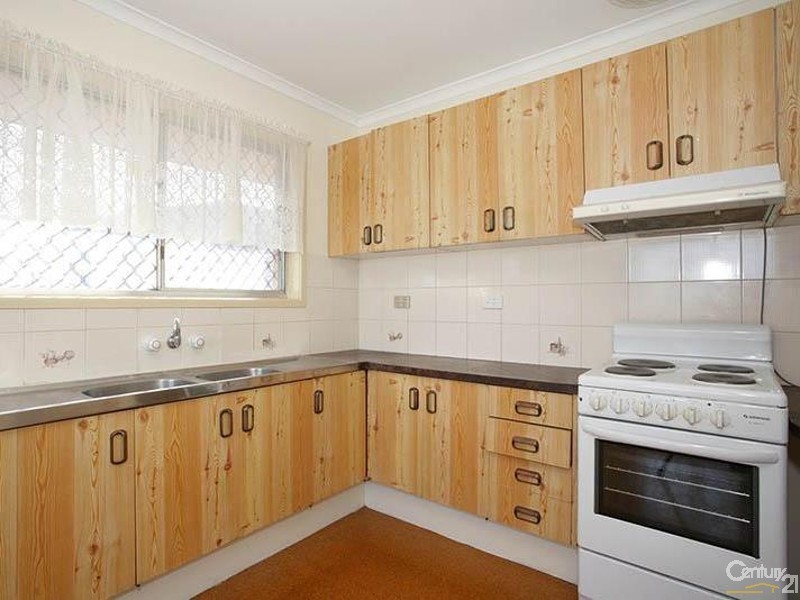 42 Samsonvale Road, Strathpine QLD 4500