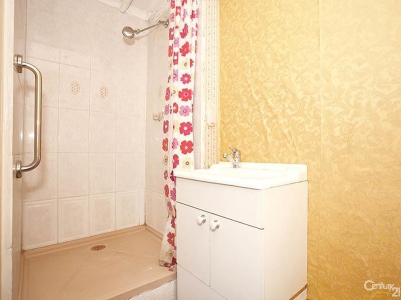 42 Samsonvale Road, Strathpine QLD 4500