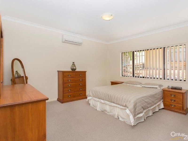 36 Affleck Avenue, Petrie QLD 4502