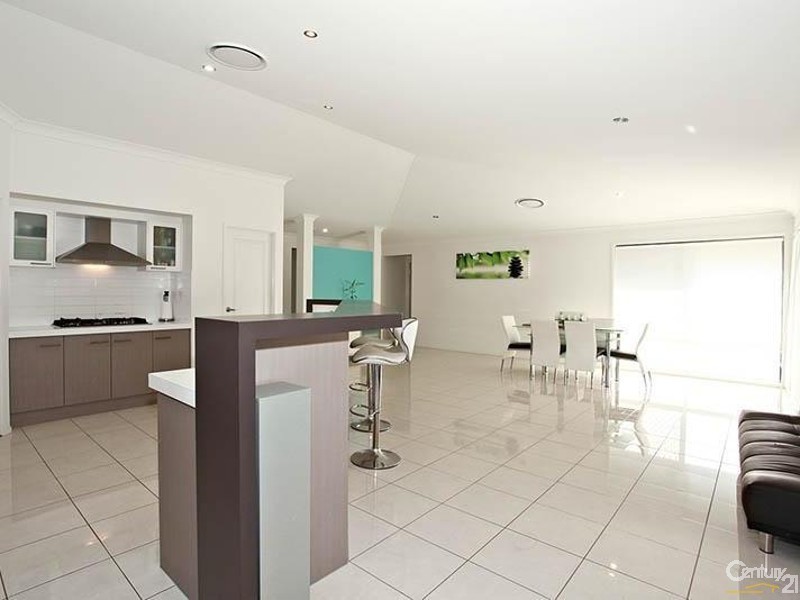 9 Elmwood Drive, Bray Park QLD 4500