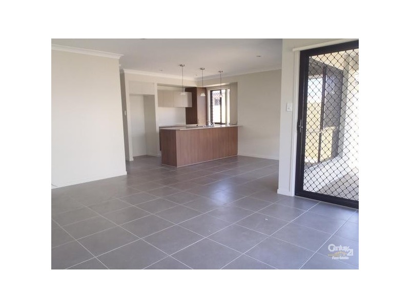 43 Expedition Drive, North Lakes QLD 4509