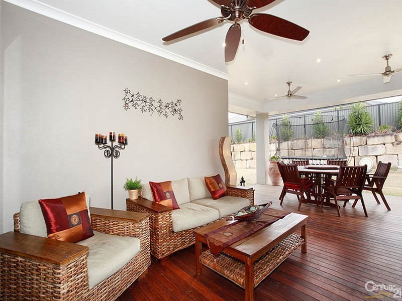 10 Louise Court, Cashmere QLD 4500