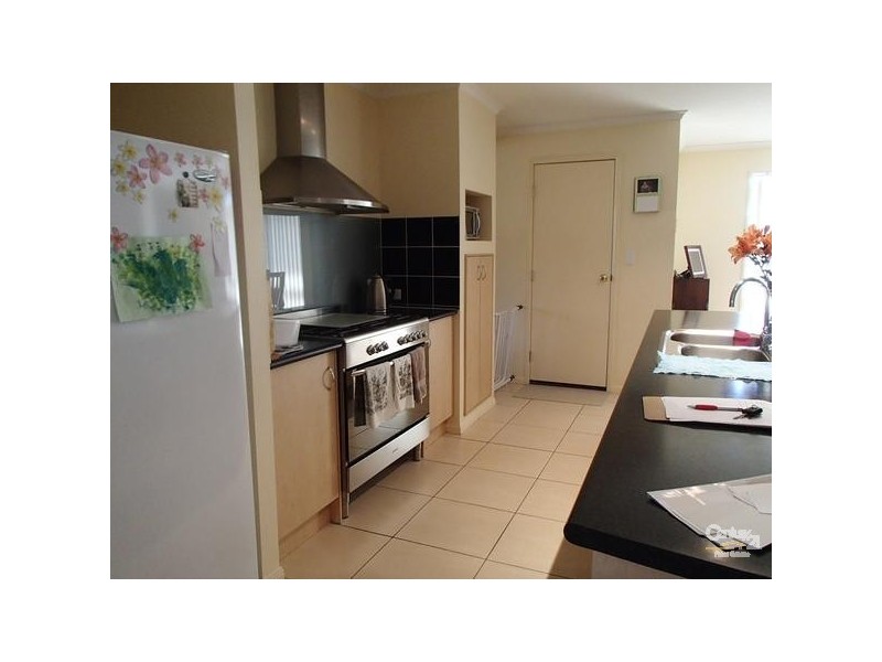 15 Links Crescent, Joyner QLD 4500