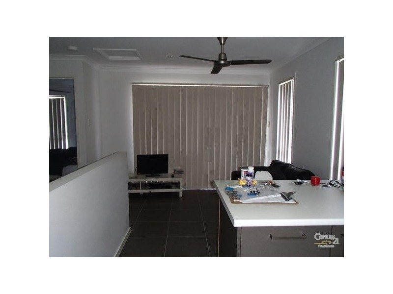 9B Gabrielle Court, Kallangur QLD 4503