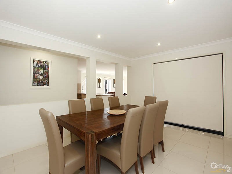 66 Swan Parade, Warner QLD 4500