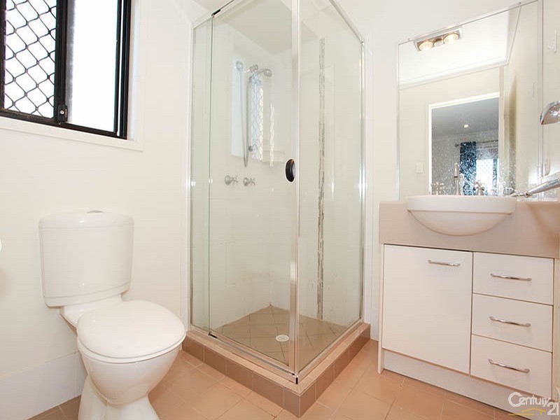 66 Swan Parade, Warner QLD 4500