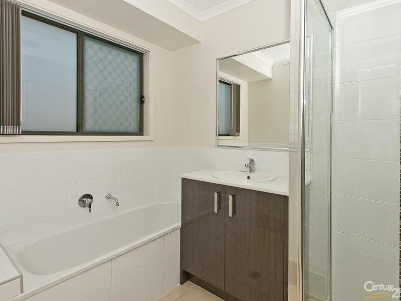 8 Mannikin Street, Griffin QLD 4503