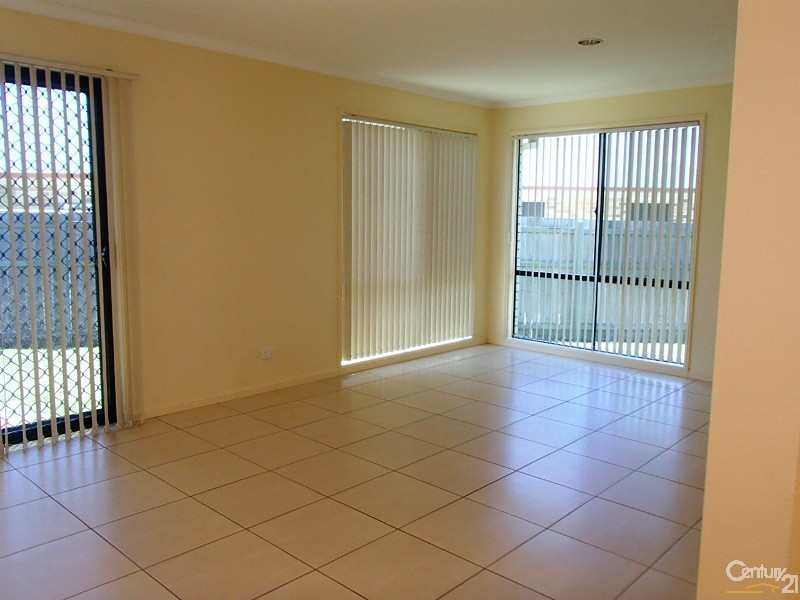 15 Links Crescent, Joyner QLD 4500