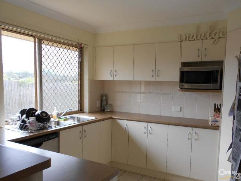 15 Tamborine Circuit, Kallangur QLD 4503