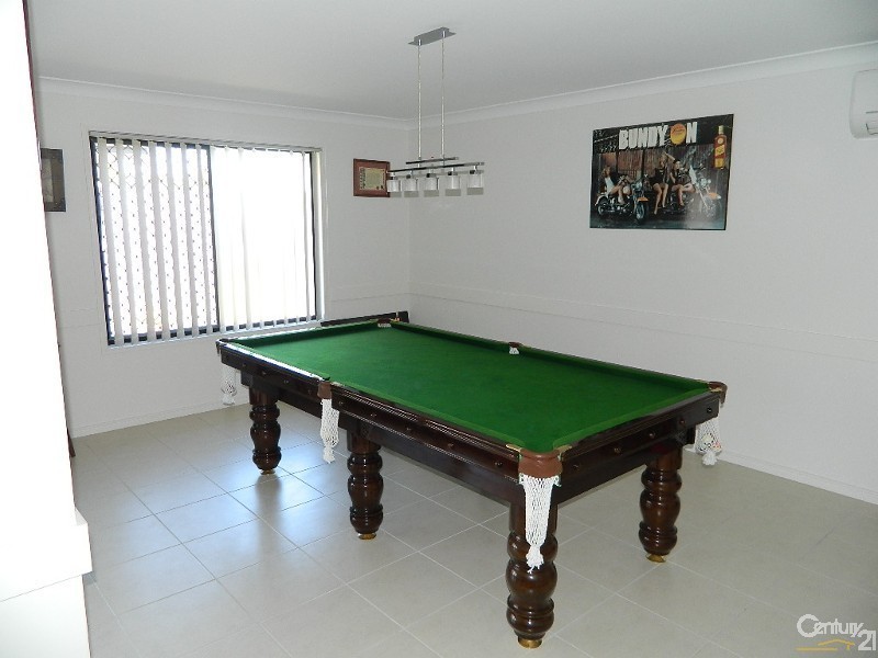 4 Norgay Court, Warner QLD 4500