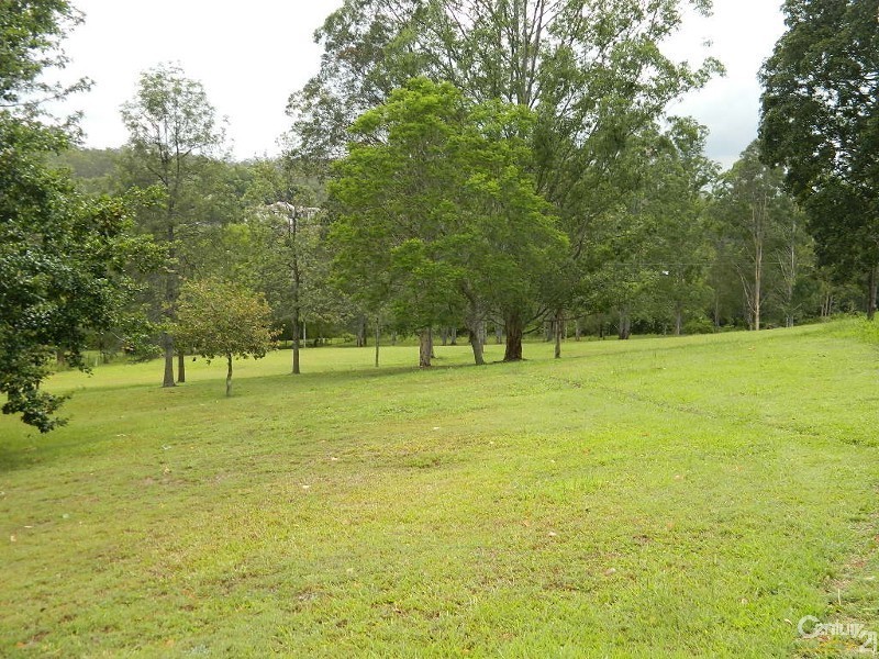Lot 4 Riding Court, Clear Mountain QLD 4500