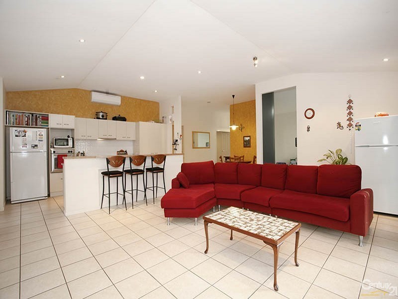 45 Gum Street, Warner QLD 4500