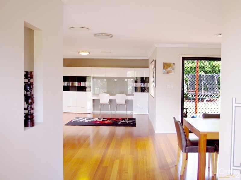 13 Affleck Avenue, Petrie QLD 4502