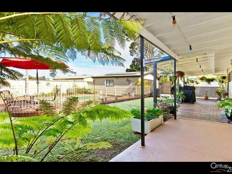 68 Windrest Street, Strathpine QLD 4500