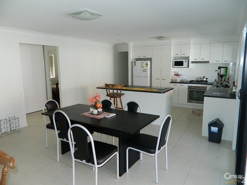 4 Norgay Court, Warner QLD 4500