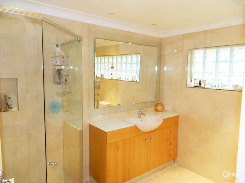 13 Danube Drive, Strathpine QLD 4500