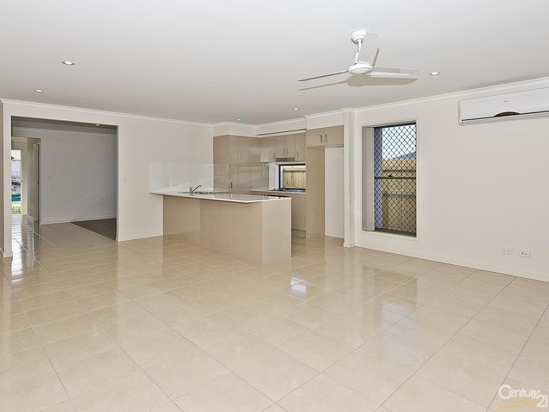 62 Cootharaba Crescent, Warner QLD 4500
