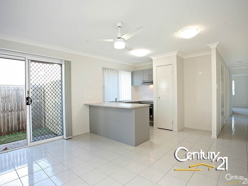 2/35  Barambah Circuit, Warner QLD 4500