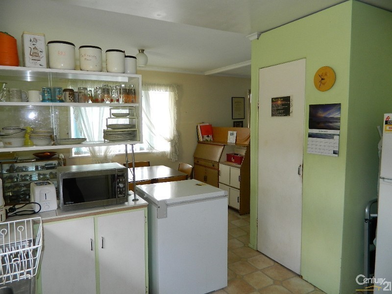 134 Trouts Road, Stafford Heights QLD 4053