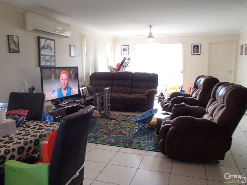 2 Dauntless Lane, Bray Park QLD 4500