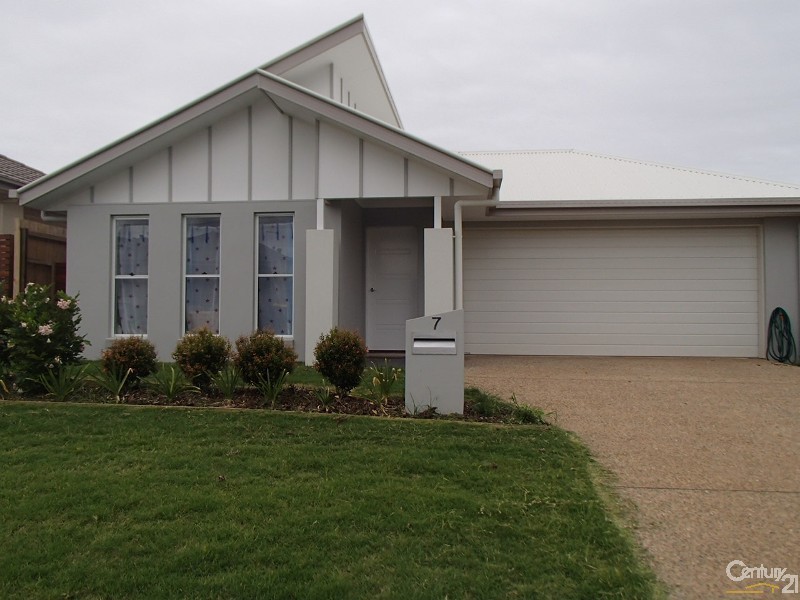 7 Bonney Court, Warner QLD 4500