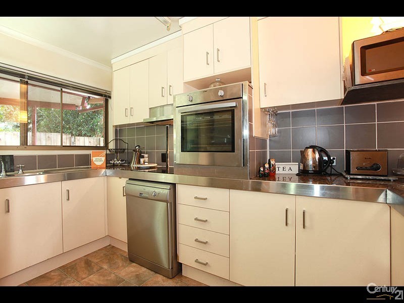 24 Acland Drive, Strathpine QLD 4500