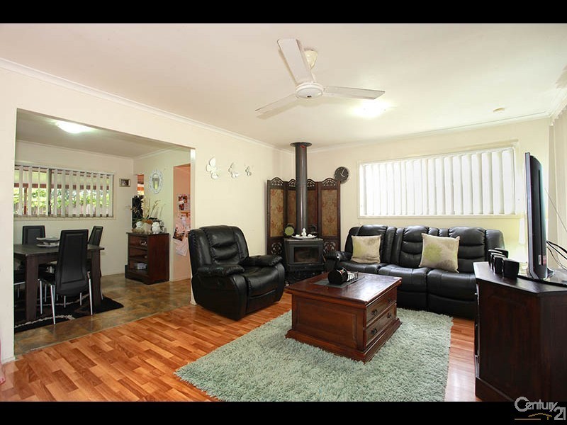 24 Acland Drive, Strathpine QLD 4500