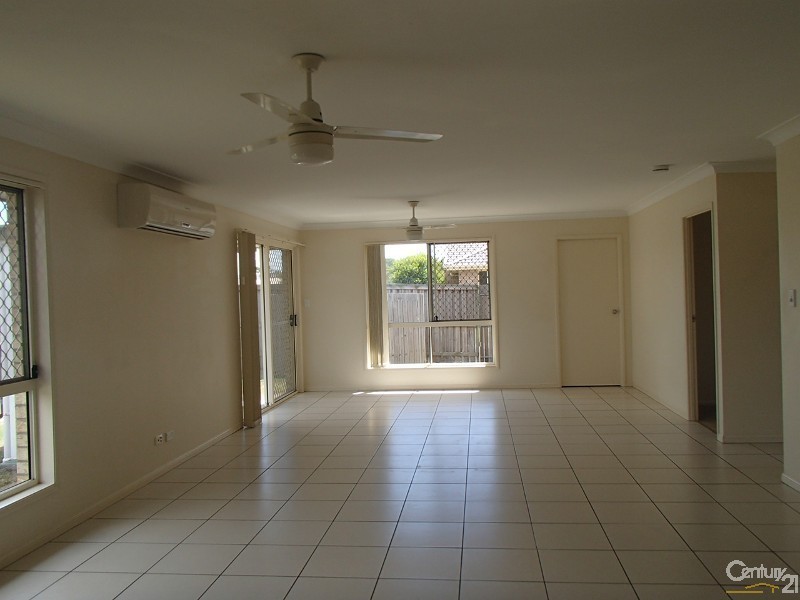 2 Dauntless Lane, Bray Park QLD 4500