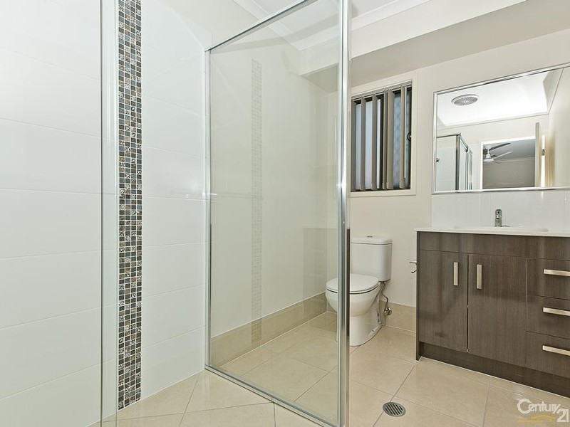 127 Cedar Creek Road, Upper Kedron QLD 4055