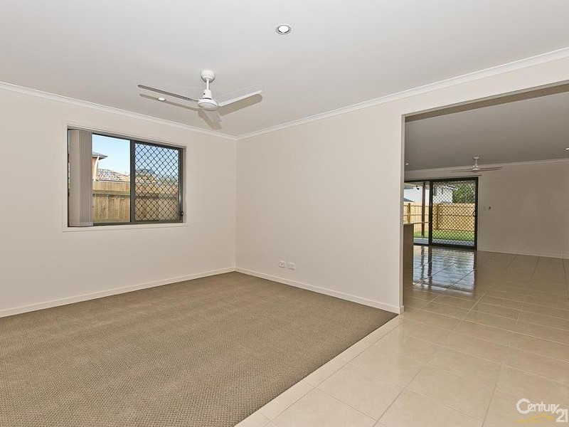 131 Cedar Creek Road, Upper Kedron QLD 4055