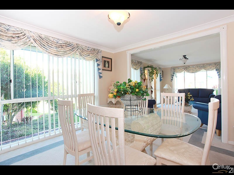 42 Affleck Avenue, Petrie QLD 4502