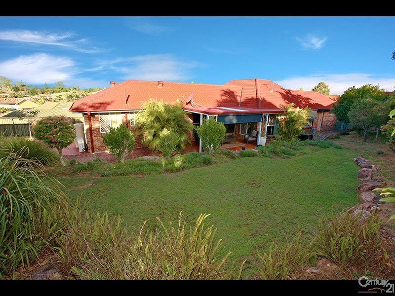 42 Affleck Avenue, Petrie QLD 4502
