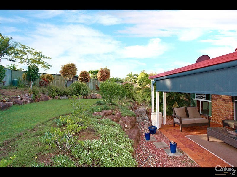 42 Affleck Avenue, Petrie QLD 4502