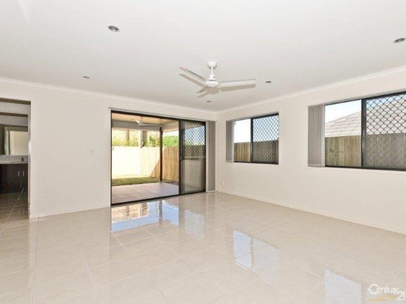 69 Cootharaba Crescent, Warner QLD 4500