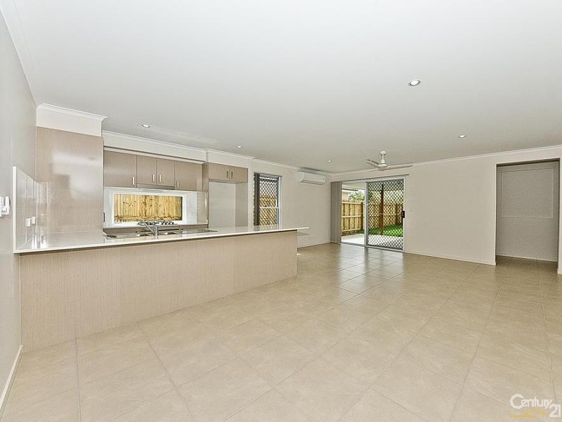 79 Cootharaba Crescent, Warner QLD 4500