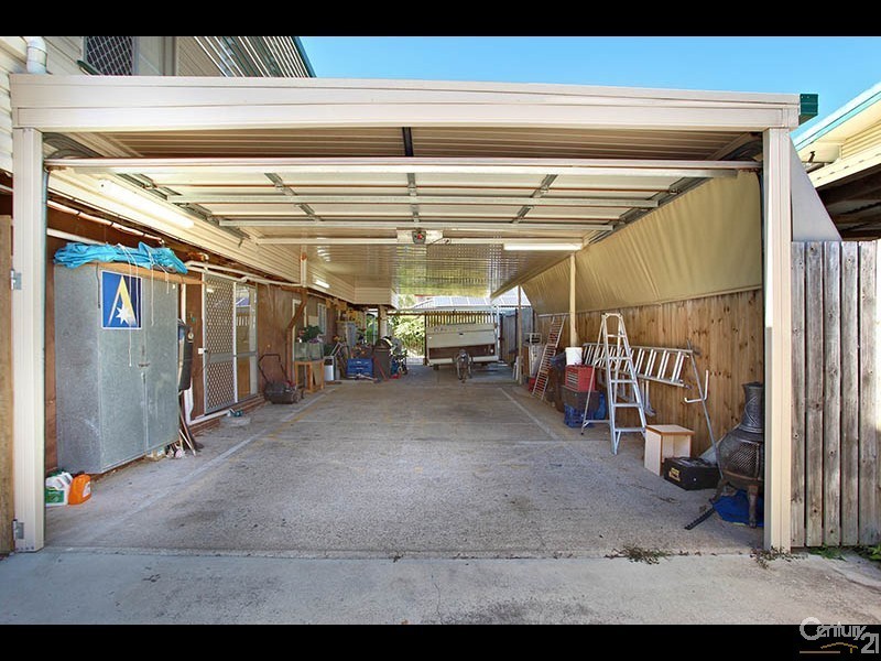 2 Palmer Parade, Strathpine QLD 4500
