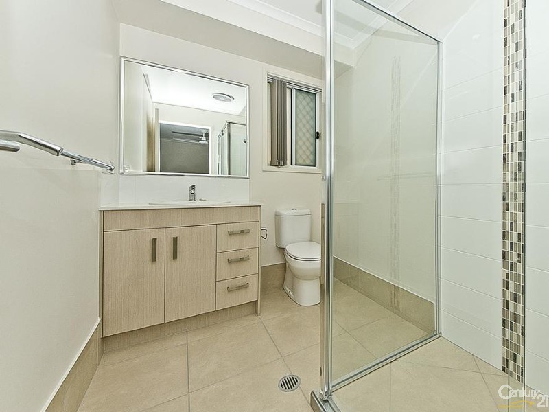 42 Cootharaba Crescent, Warner QLD 4500