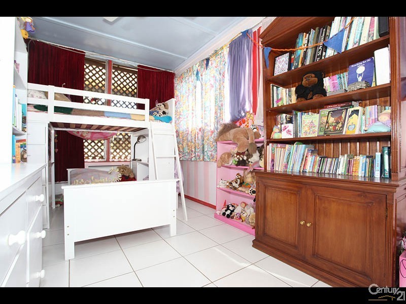 97  Samsonvale Road, Strathpine QLD 4500