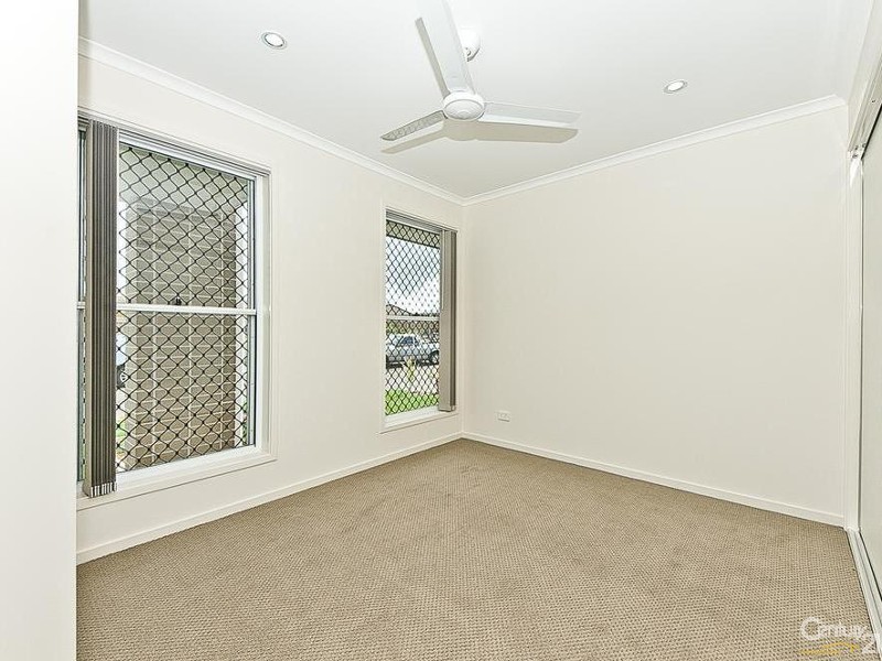 143 Cedar Creek Road, Upper Kedron QLD 4055