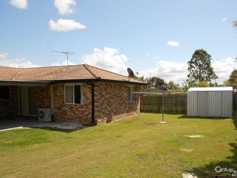 29 Blue Mountain Crescent, Warner QLD 4500