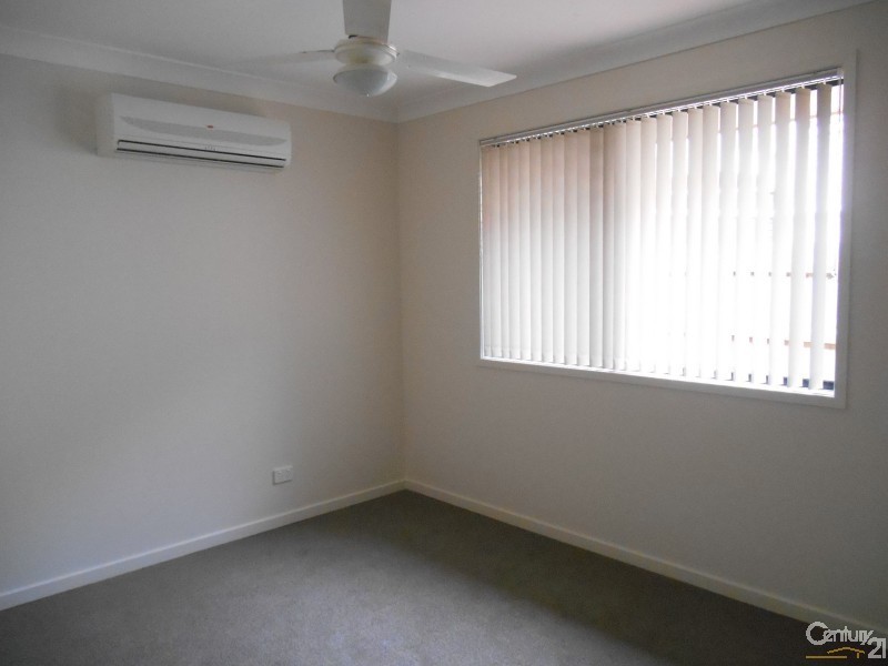 15 Tenzing Court, Warner QLD 4500