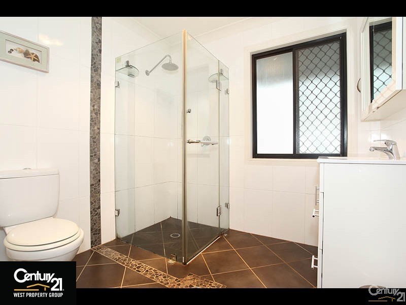 53 Pascoe Street, Mitchelton QLD 4053